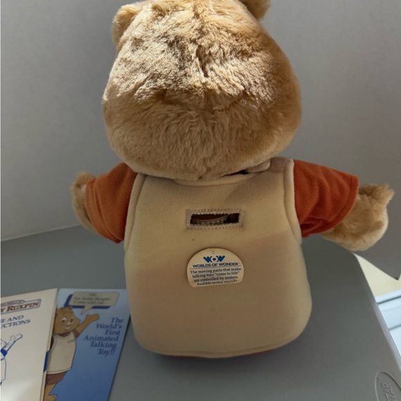 Teddy Ruxpin - Picture 5 of 5